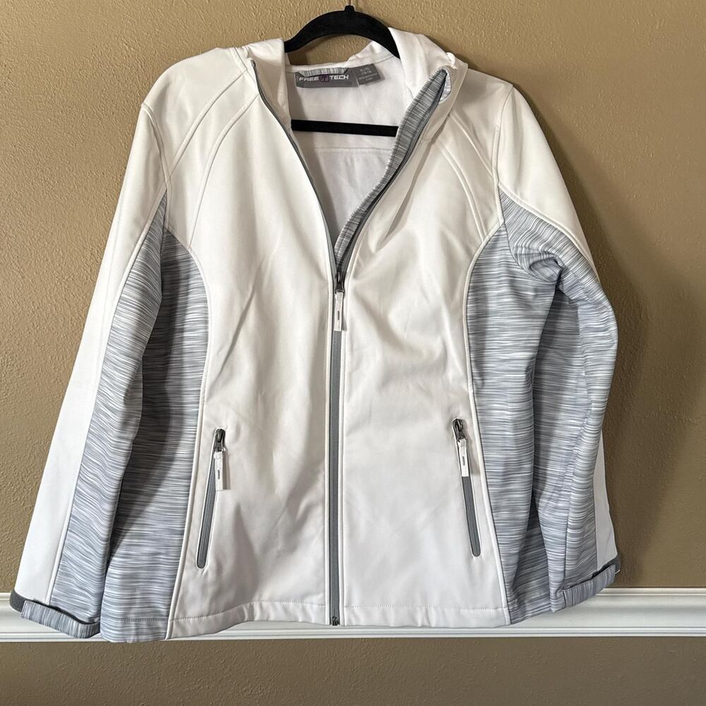 Women's Free Tech Women's hooded Soft Shell Jacket in white and gray, size XL